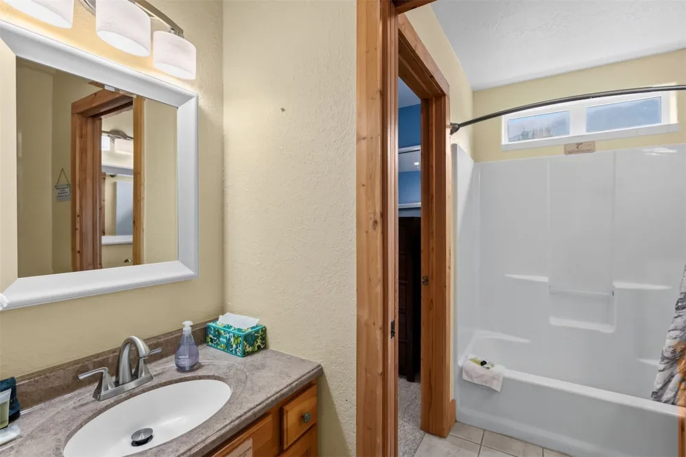 195 97 CIRCLE Blue River, CO 80424