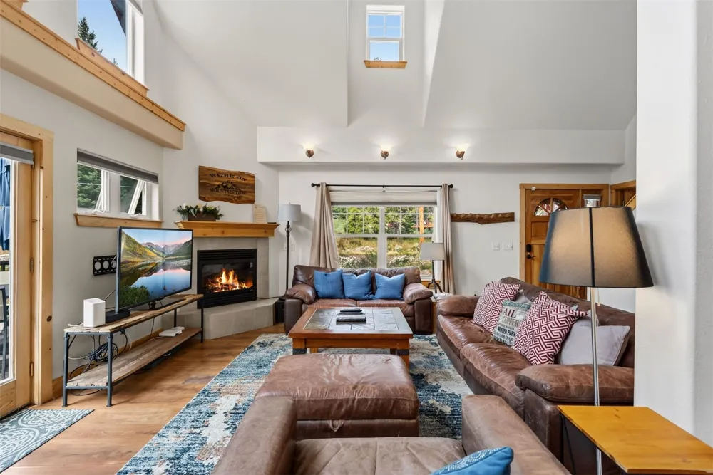 195 97 CIRCLE Blue River, CO 80424
