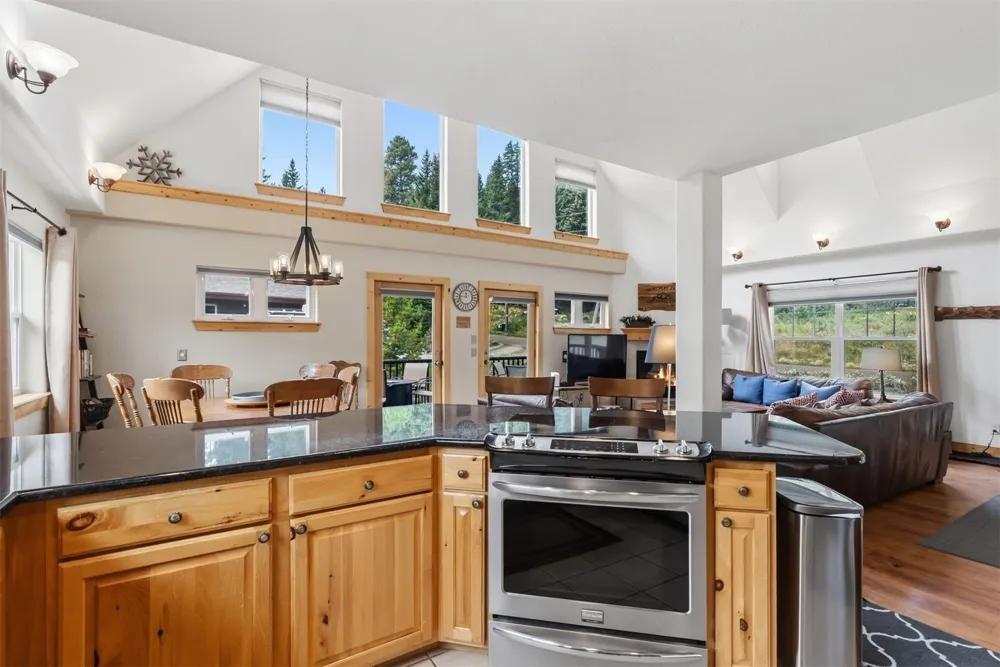 195 97 CIRCLE Blue River, CO 80424