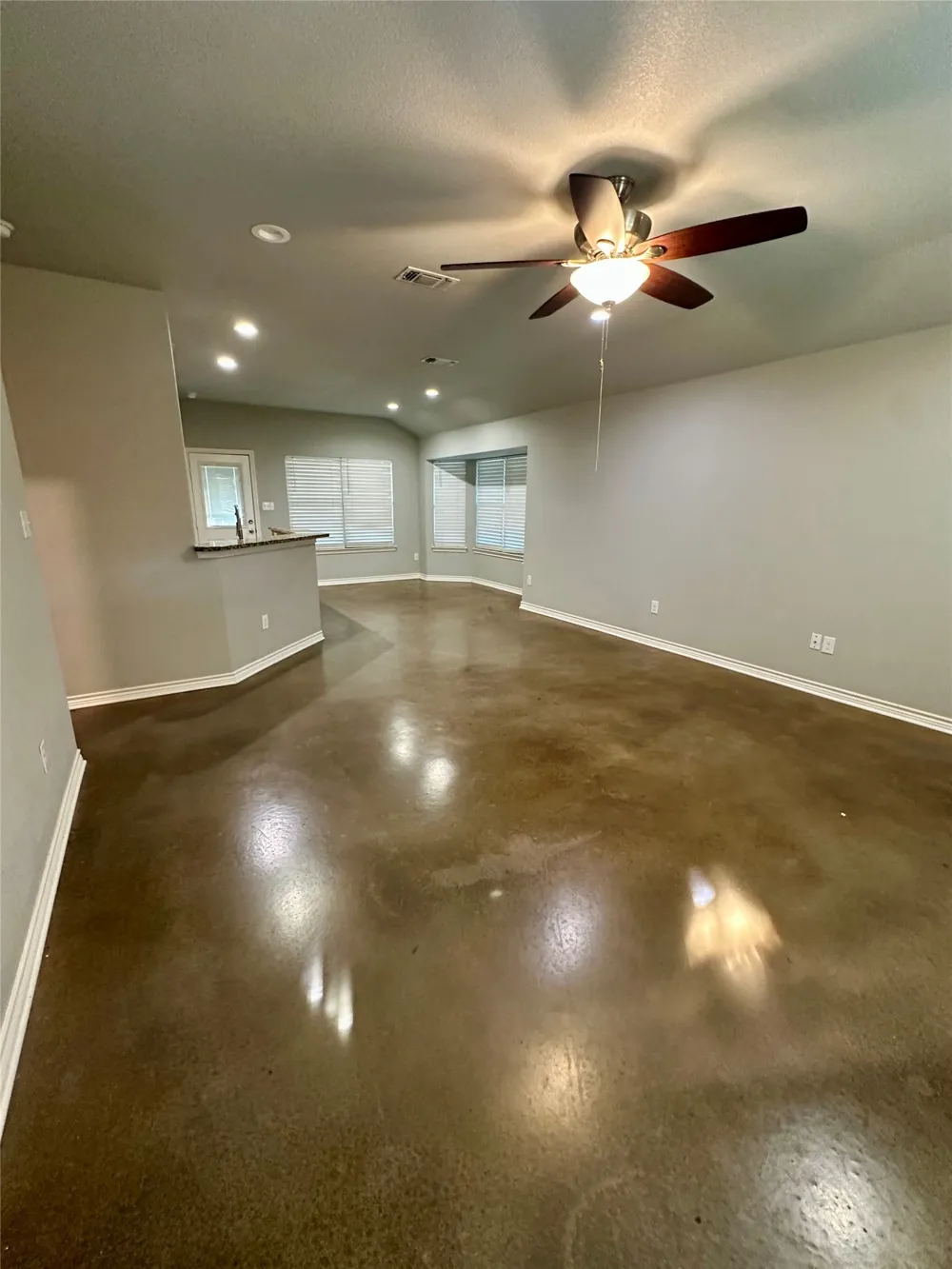 134 Dennis Drive Azle, TX 76020
