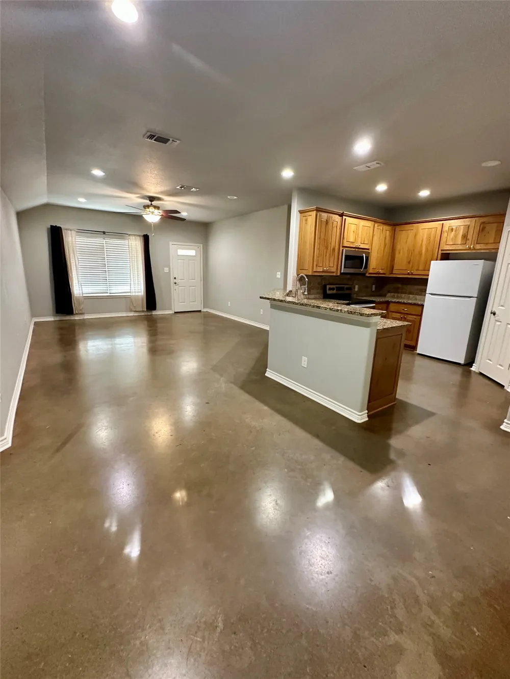 134 Dennis Drive Azle, TX 76020
