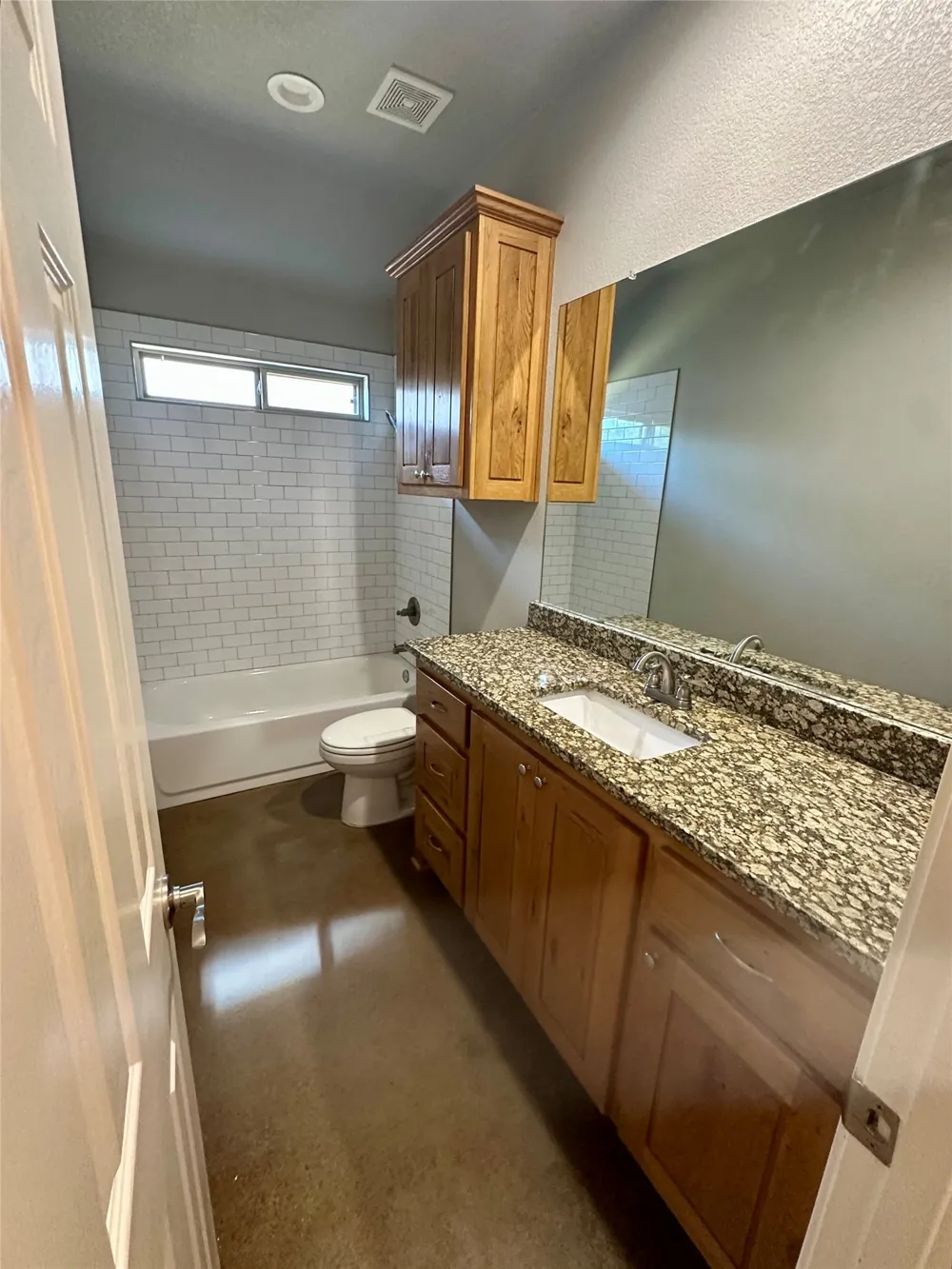 134 Dennis Drive Azle, TX 76020