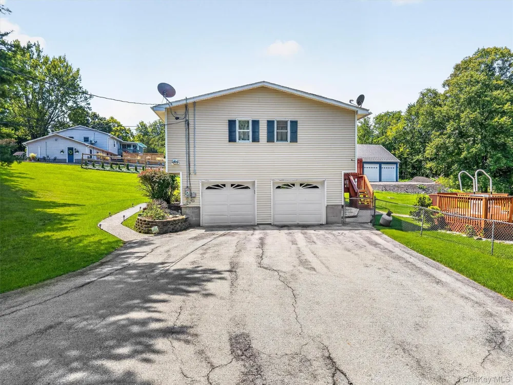 45 Brola Road Middletown, NY 10940