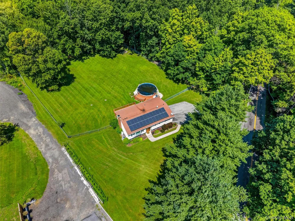 45 Brola Road Middletown, NY 10940