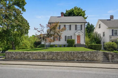 170 Hooker Avenue