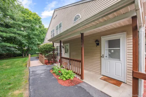 308 Magnolia Court