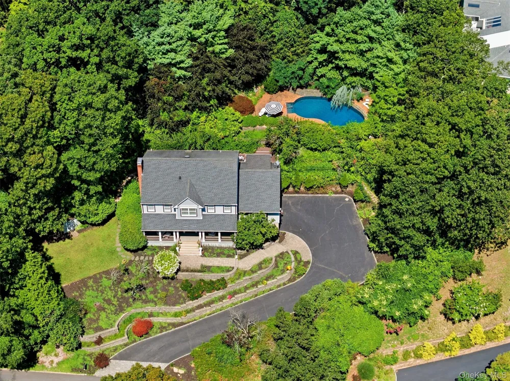 4 Jefferson Landing Circle Port Jefferson, NY 11777