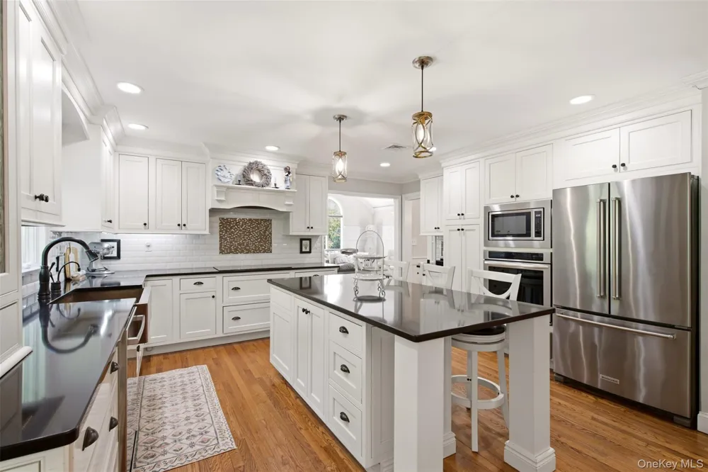 4 Jefferson Landing Circle Port Jefferson, NY 11777