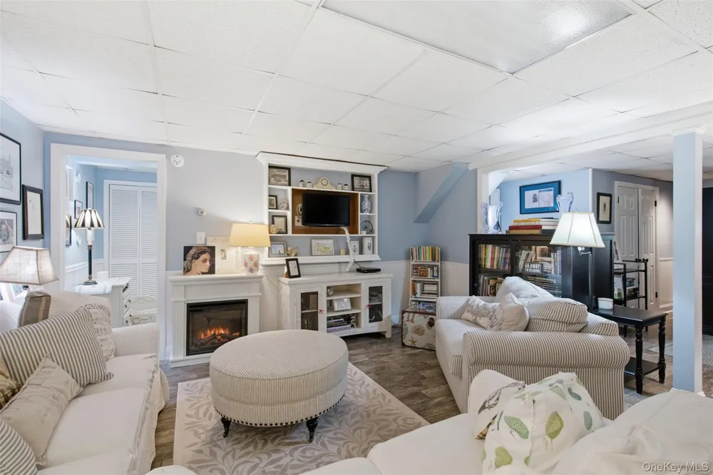 4 Jefferson Landing Circle Port Jefferson, NY 11777
