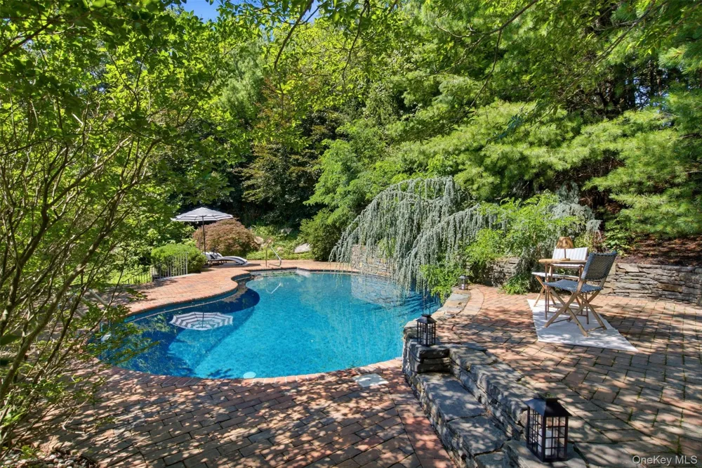 4 Jefferson Landing Circle Port Jefferson, NY 11777