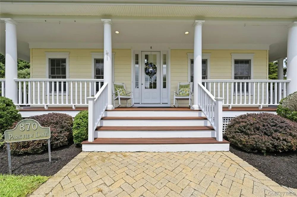 870 Parkview Lane Orient, NY 11957