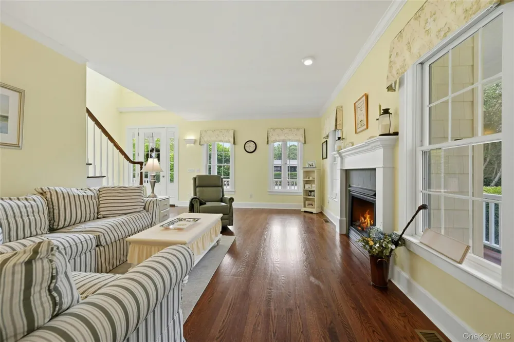 870 Parkview Lane Orient, NY 11957
