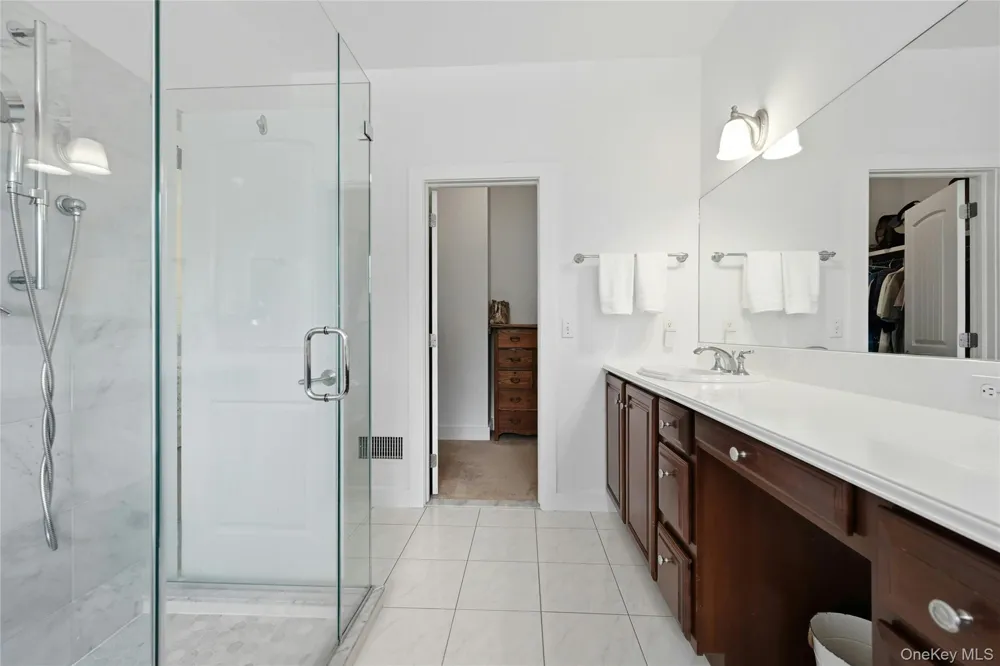 870 Parkview Lane Orient, NY 11957