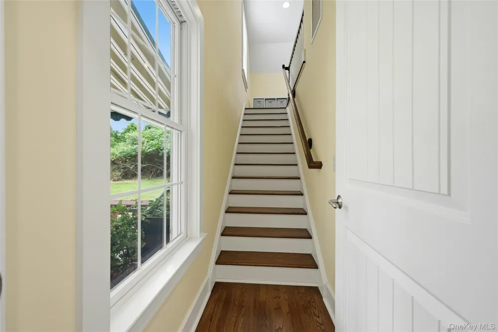 870 Parkview Lane Orient, NY 11957