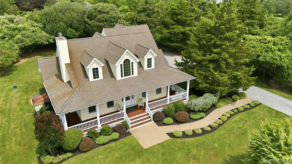 870 Parkview Lane Orient, NY 11957