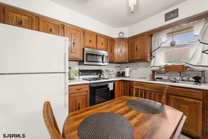 160 Elmtowne Blvd Hammonton, NJ 08037