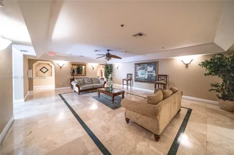 1650 Coral Way #507