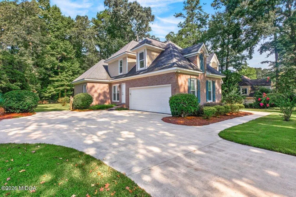 106 Fairways Drive Warner Robins, GA 31088