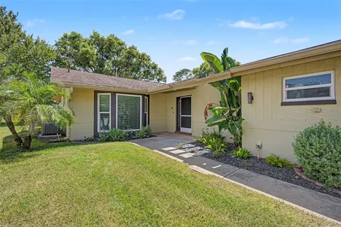 7800 FAIRLAWN DRIVE