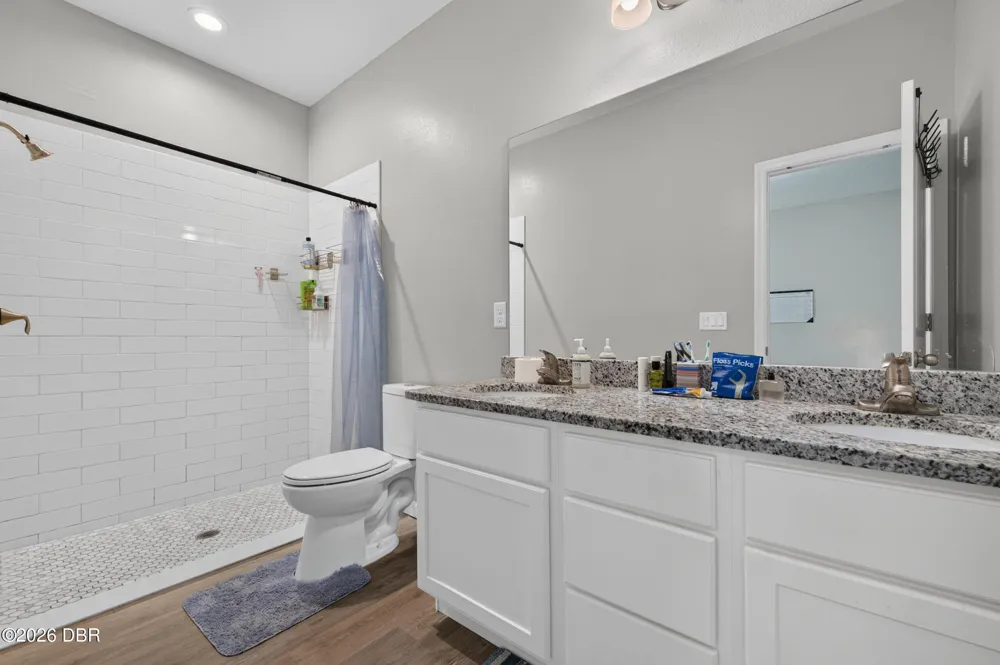 1462 5th Avenue Deland, FL 32724