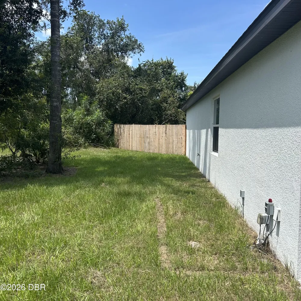 1462 5th Avenue Deland, FL 32724