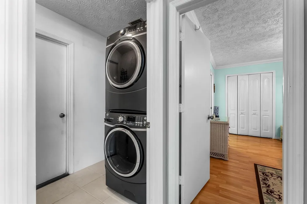 213 SW NATIVITY TERRACE Port St. Lucie, FL 34984