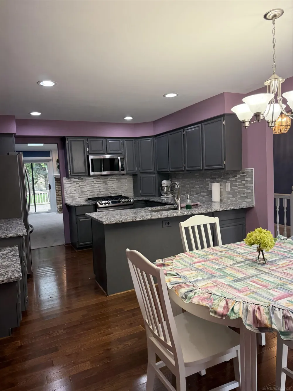 43076 W Kirkwood Drive Clinton Charter Township, MI 48038