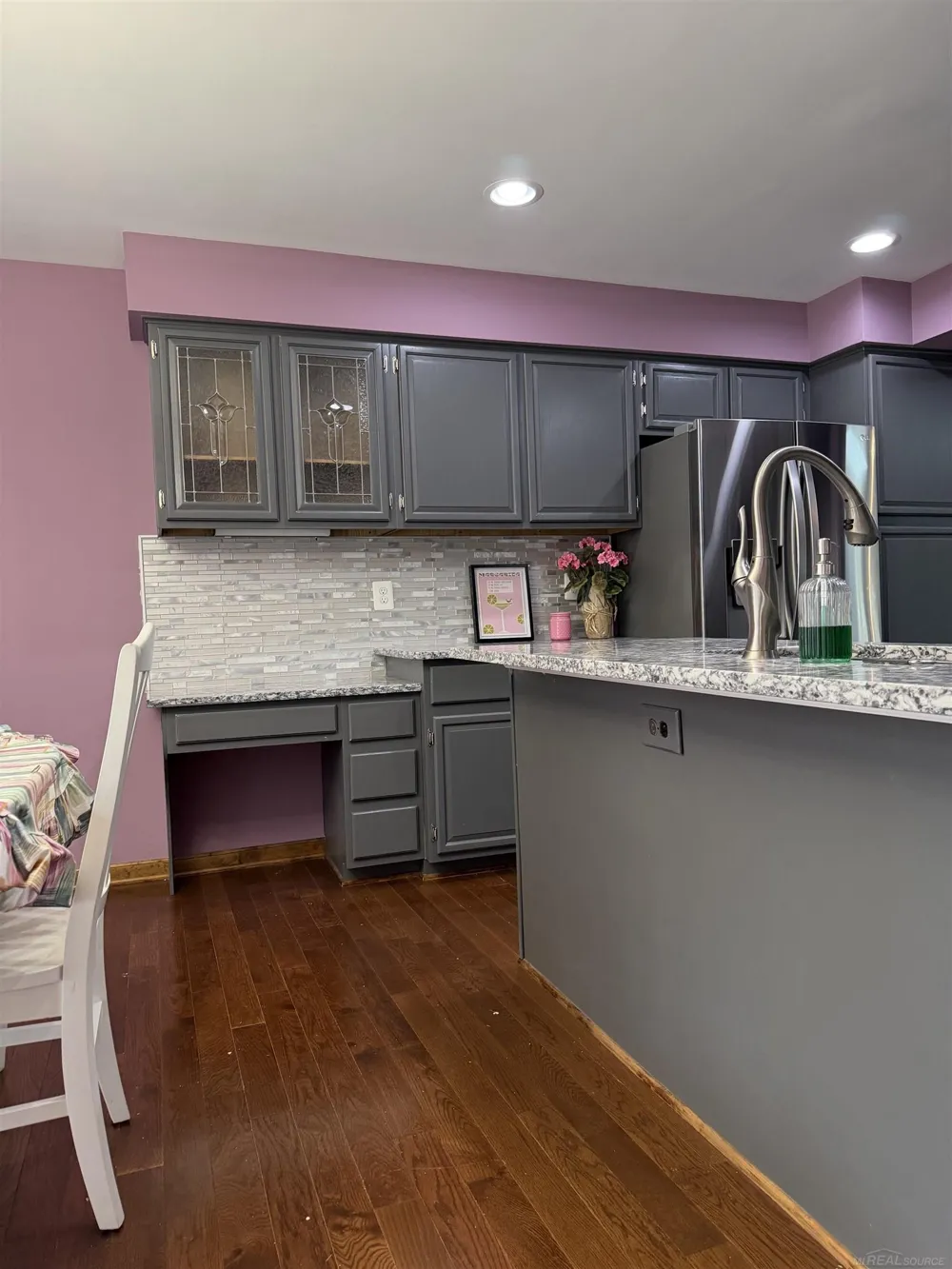 43076 W Kirkwood Drive Clinton Charter Township, MI 48038