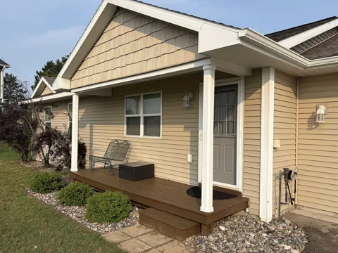 1790 Hansen Circle