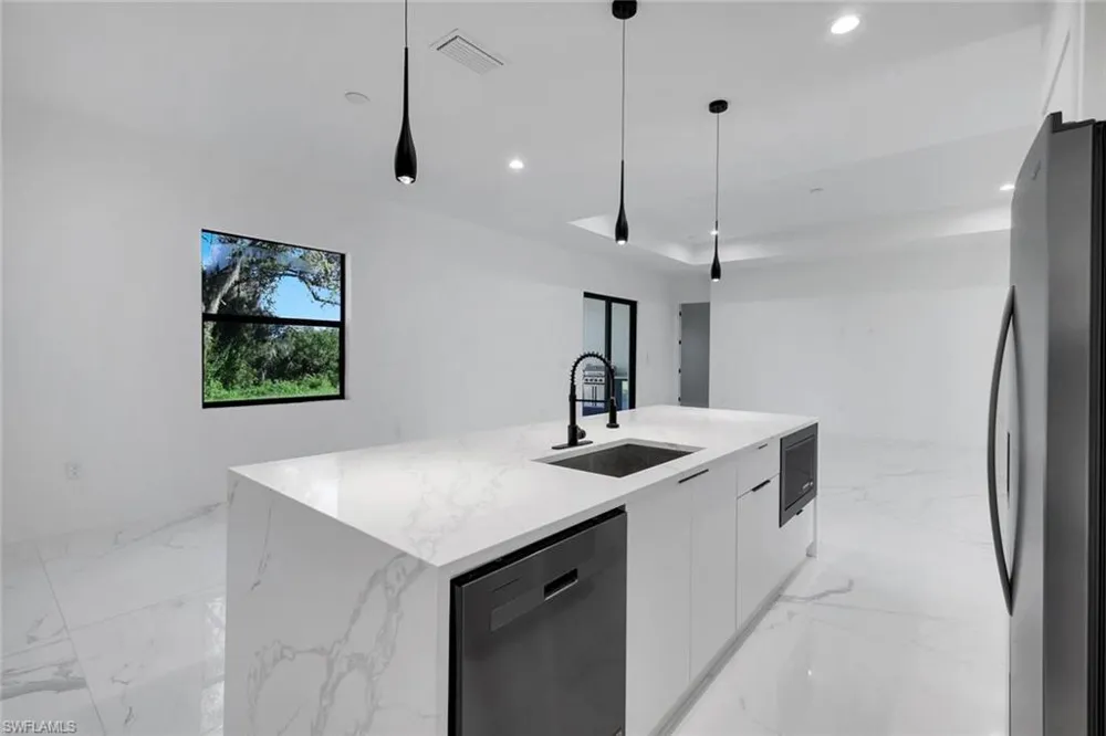 6044 Acorn Circle Labelle, FL 33935
