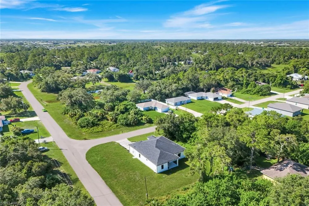 6044 Acorn Circle Labelle, FL 33935