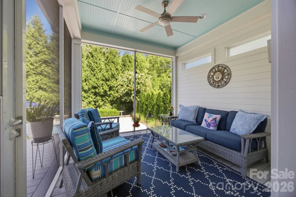 11811 Bradford Park Drive Davidson, NC 28036
