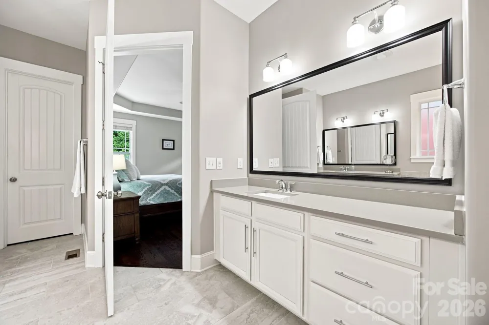 11811 Bradford Park Drive Davidson, NC 28036