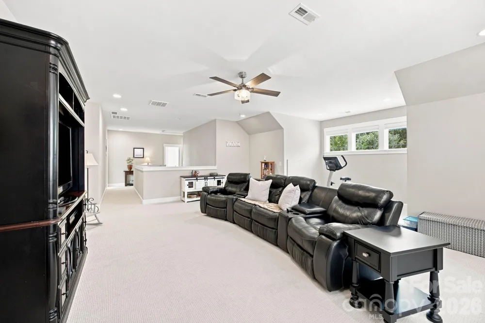 11811 Bradford Park Drive Davidson, NC 28036
