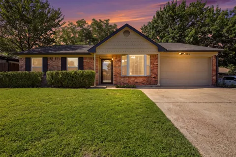 2606 Worth Forest Court