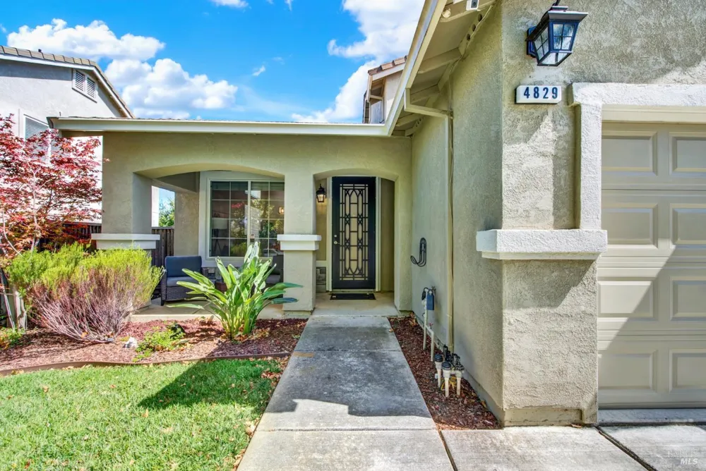 4829 S Ridgefield Way Fairfield, CA 94534