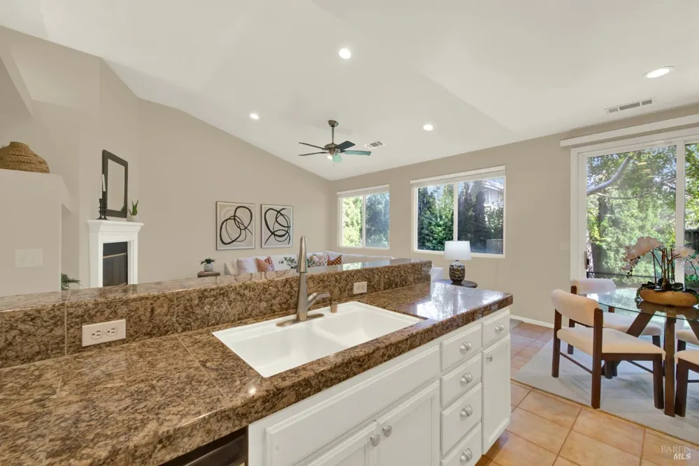 4829 S Ridgefield Way Fairfield, CA 94534
