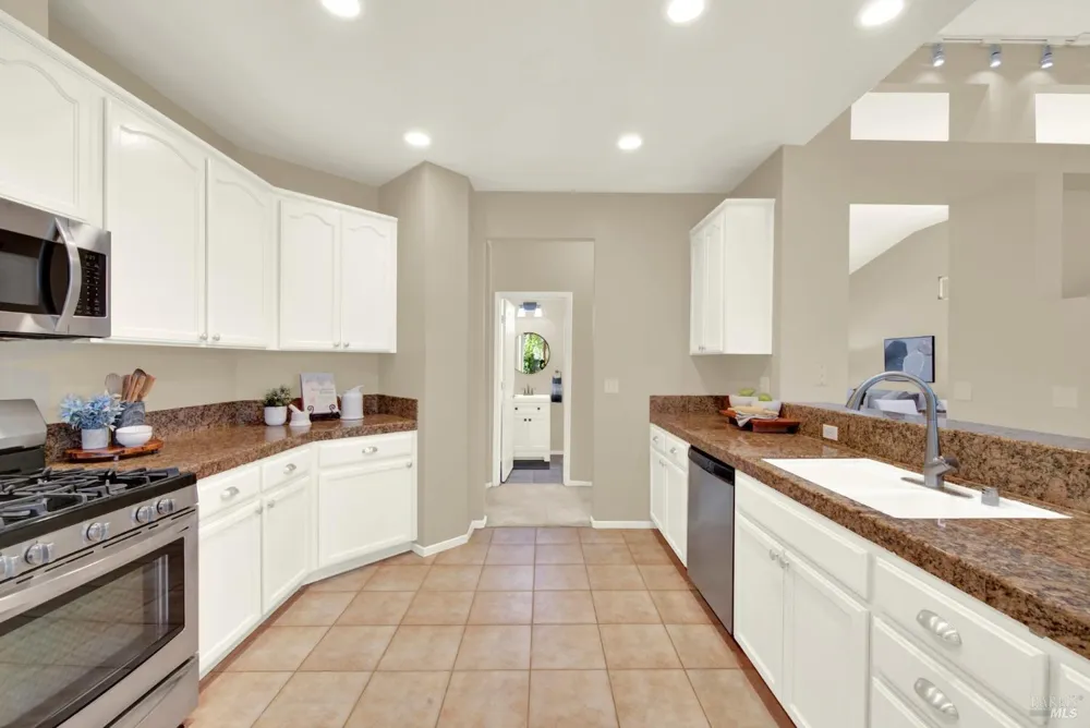 4829 S Ridgefield Way Fairfield, CA 94534