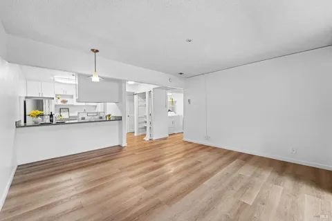 1453 Neotomas Avenue ##104
