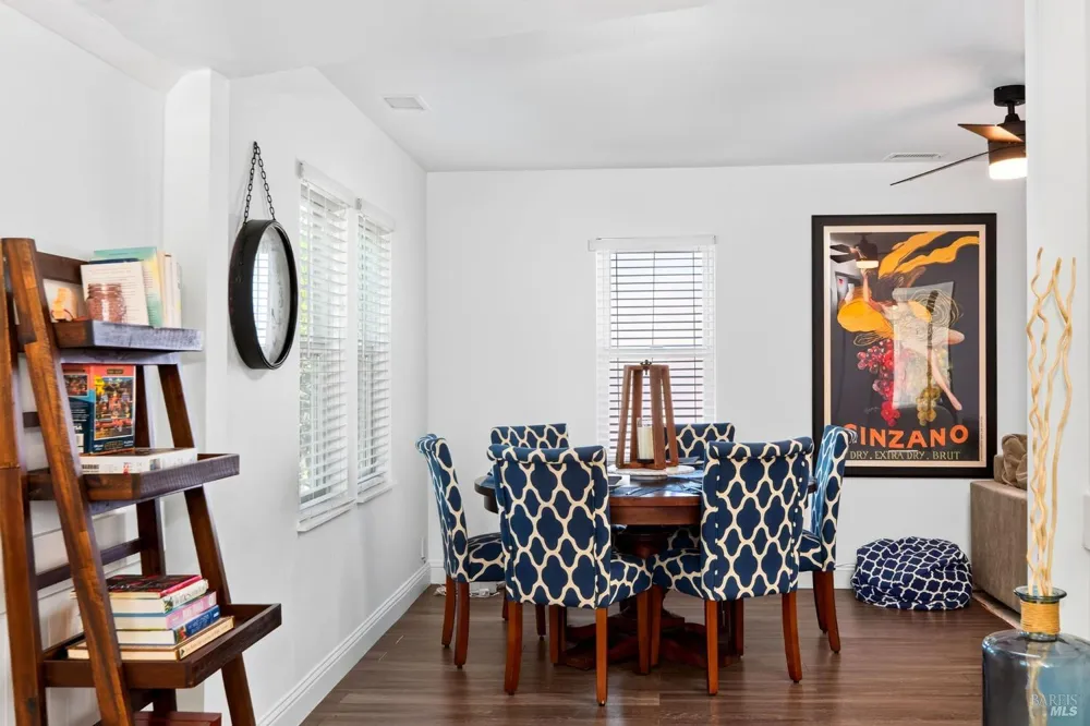 1571 Menlo Avenue Napa, CA 94558