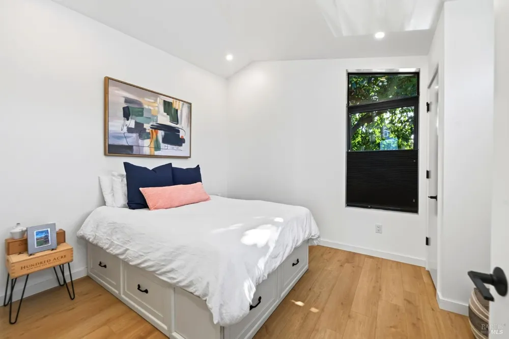 1571 Menlo Avenue Napa, CA 94558
