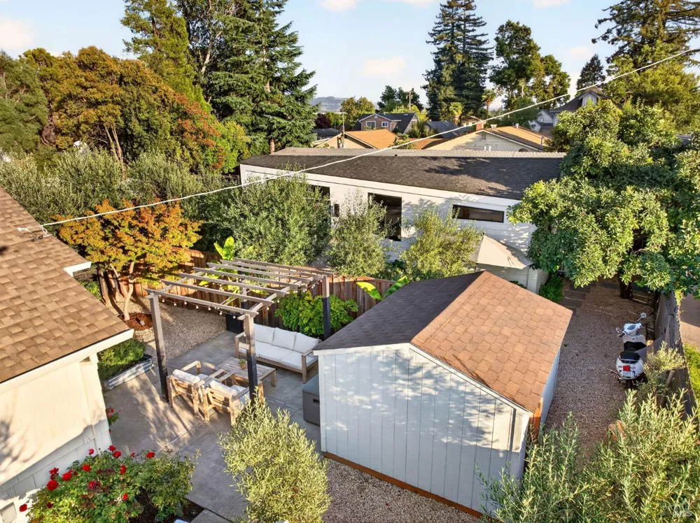 1571 Menlo Avenue Napa, CA 94558