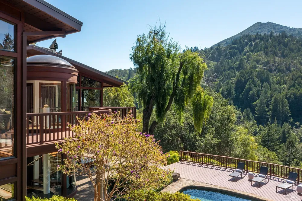 40 Blue Ridge Road Kentfield, CA 94904