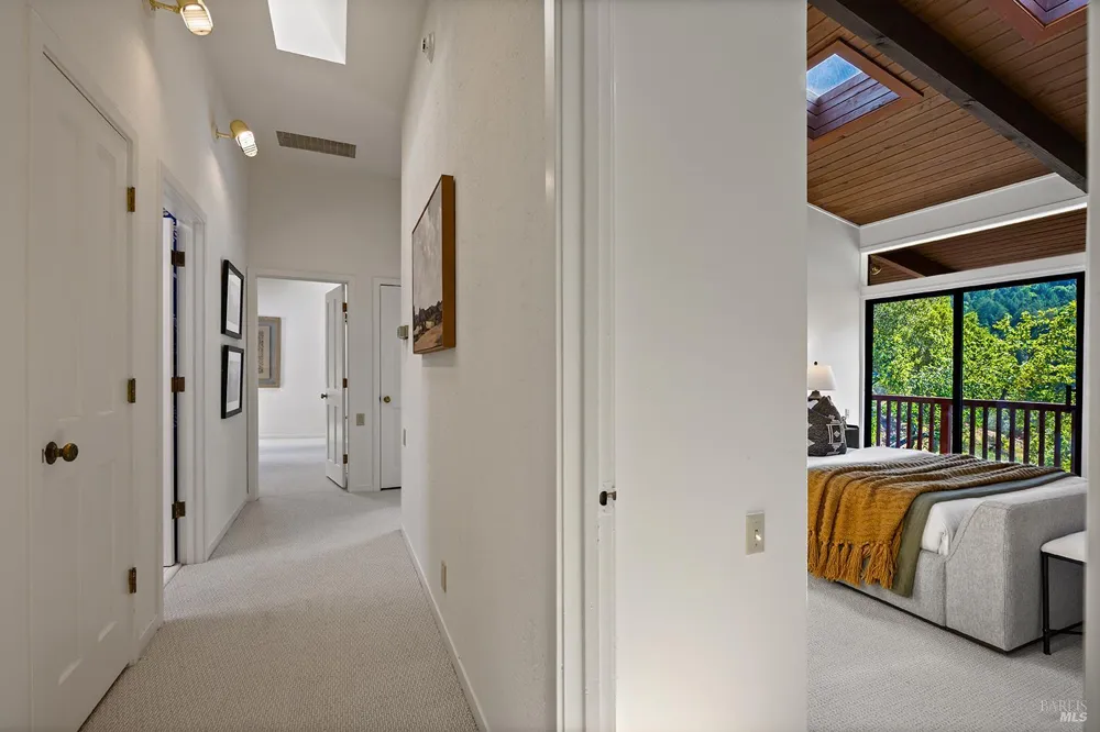 40 Blue Ridge Road Kentfield, CA 94904