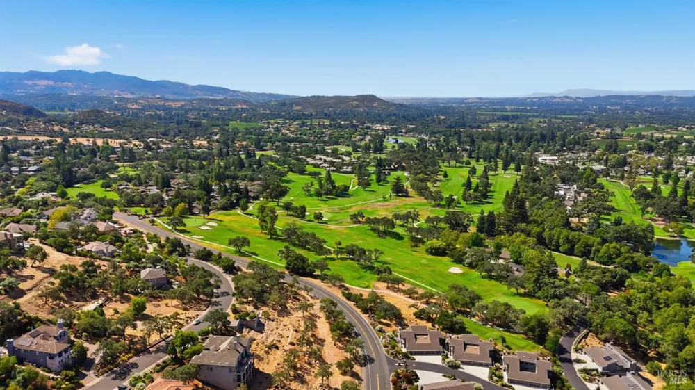 1167 Castle Oaks Drive Napa, CA 94558