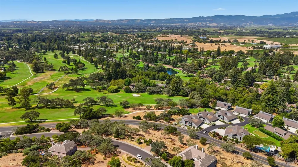1167 Castle Oaks Drive Napa, CA 94558