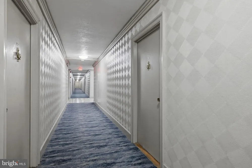 1011 ARLINGTON BOULEVARD #501 Arlington, VA 22209