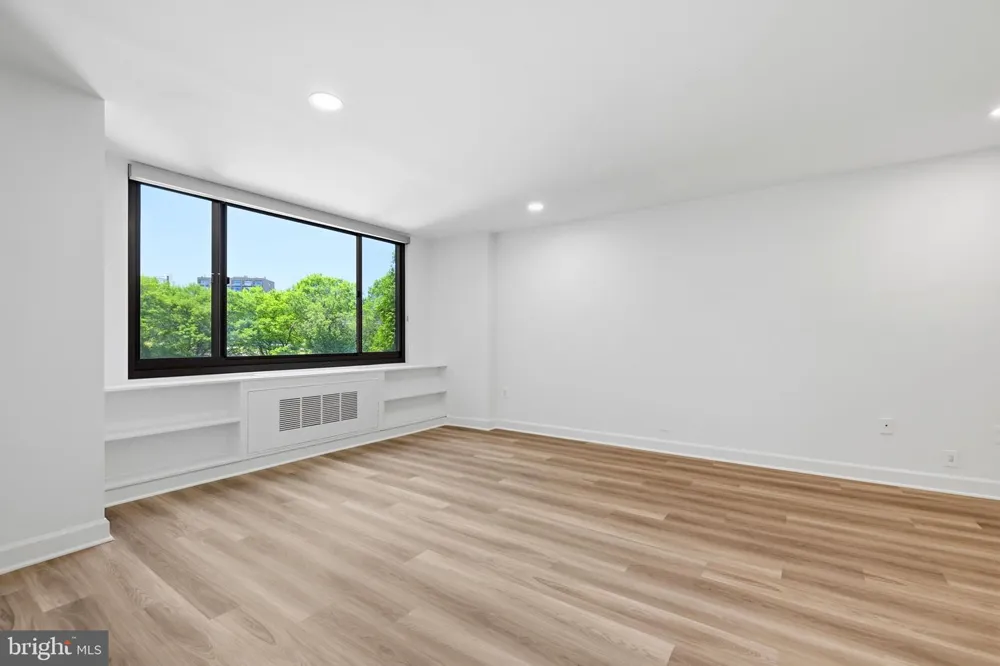 1011 ARLINGTON BOULEVARD #501 Arlington, VA 22209