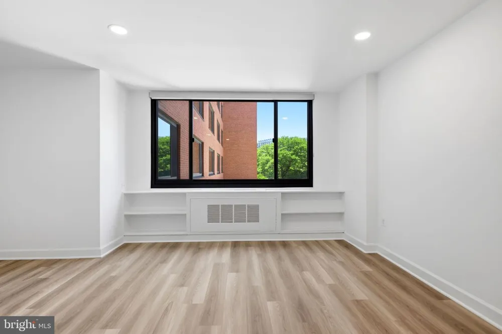 1011 ARLINGTON BOULEVARD #501 Arlington, VA 22209