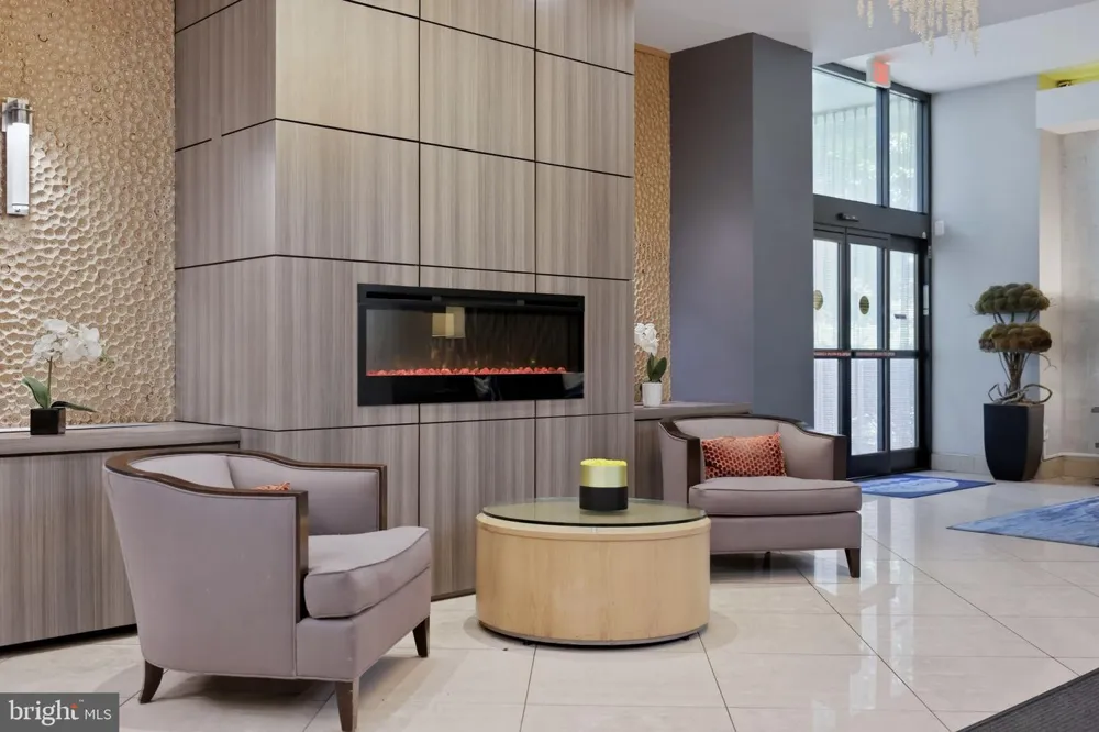 1011 ARLINGTON BOULEVARD #501 Arlington, VA 22209